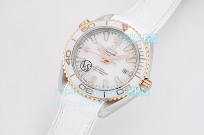 VS Factory Swiss Replica Omega Seamaster Planet Ocean 600M Two Tone Rose Gold White Watch